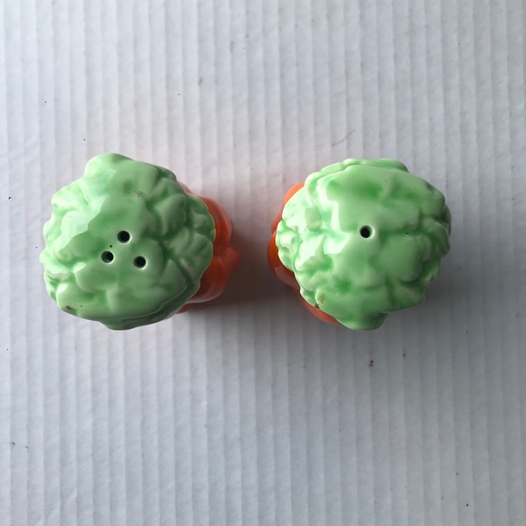 Vintage Lefton Bundles Of Carrots Salt & Pepper Shakers - Picture 4 of 7